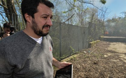 Salvini: campi rom? Raderli al suolo. Boldrini: inquietante