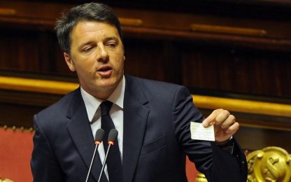 Migranti, Renzi: "Sui barconi non solo famiglie innocenti"