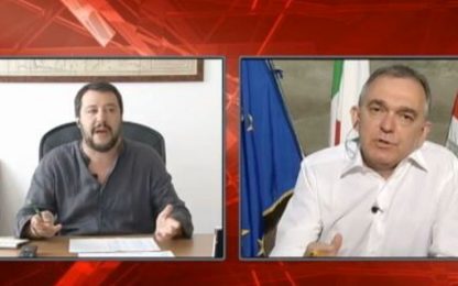 Migranti, Rossi: "Salvini razzista". La replica: "Poveretto"