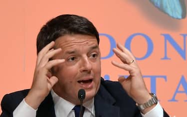 Pil, Renzi: "Chiuderemo l'anno con un più 0,8%"