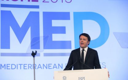 Renzi: "La distruzione dell'Isis è l'assoluta priorità"