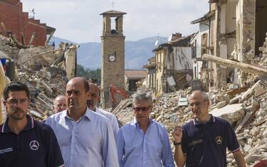 Sisma, nuove scosse. Errani: "Non sarò commissario dall'alto"