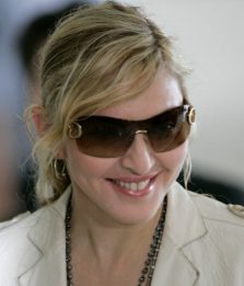 Madonna vince la causa in Malawi e realizza il suo sogno