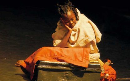 Dalle baraccopoli a Brecht: in scena le “regine africane”