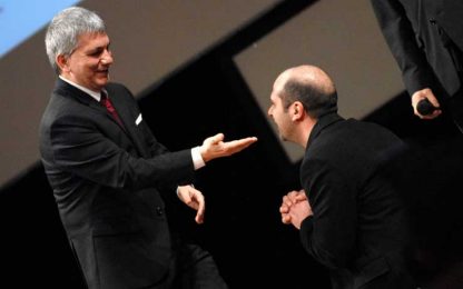 Vendola premia "Vendola": show e risate con Checco Zalone