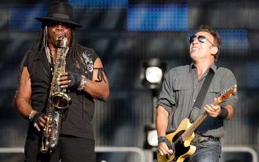 clarence_clemons_bruce_springsteen