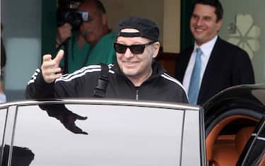 Vasco Rossi esce dall'ospedale: "Sto molto meglio"