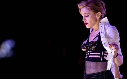Russia, Madonna convocata dai giudici per "propaganda gay"