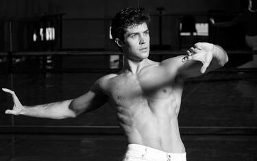 Roberto Bolle: "Vorrei dirigere la Scala. Ma è presto, amo il palco"