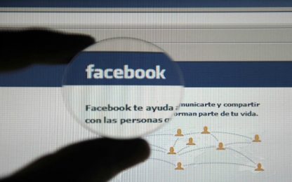 Facebook, gli italiani hanno in media solo 29 amici oltre confine
