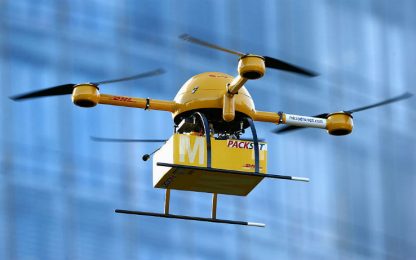 Amazon pensa a un "magazzino volante" per le consegne con i droni