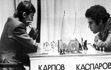kasparov_karpov_scacchi