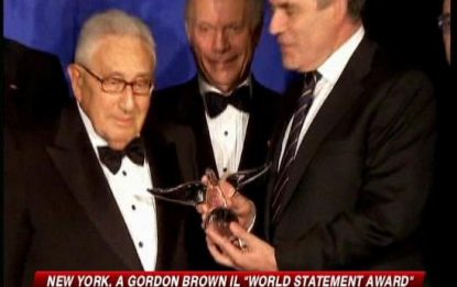 New York, Gordon Brown riceve il World Statesman Award