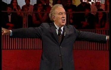 IMG_ANNOZERO19_548x345