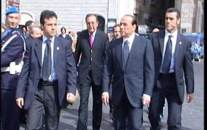 Berlusconi: "Sì agli incentivi auto se necessari"