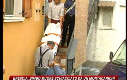 Brescia, 11enne muore schiacciato da un montacarichi