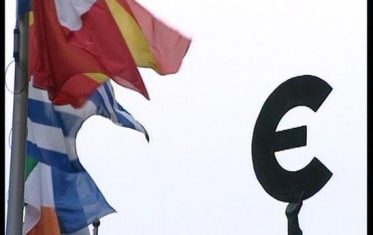 Crisi Irlanda, il salvagente europeo è di 90 miliardi