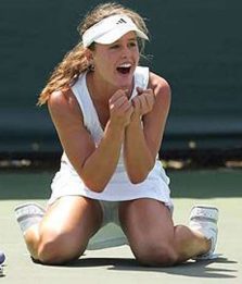 Ciao Roland Garros, da risentire le sexy-urla della De Brito