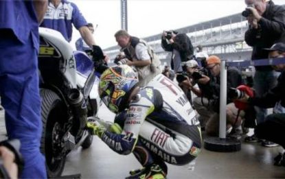 Sepang, Rossi 2° alle spalle di Edwards . Stoner 3°