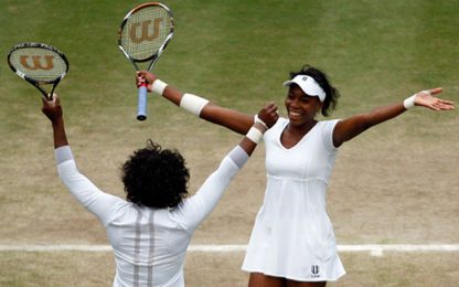 Serena soffre, Venus no. La finale è delle Williams