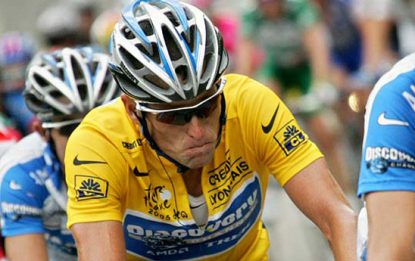 Ciclismo, Armstrong ha violato le regole dell'antidoping