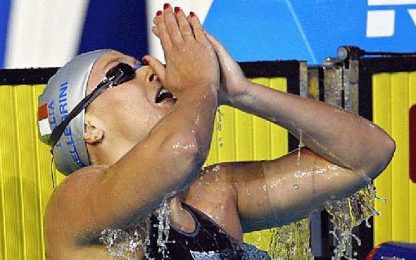 Nuoto: la Pellegrini fa suo il record del mondo dei 400 sl