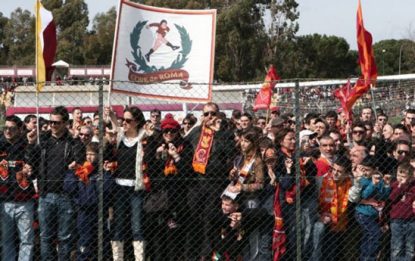 Roma, i tifosi protestano: pronta un'adunata a Trigoria