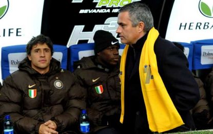 Mourinho: "Adriano via dall'Inter? Al suo posto ci penserei"