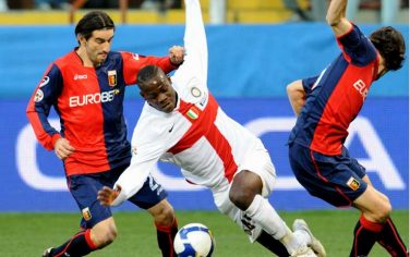 genoa_inter_mario_balotelli