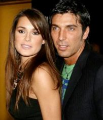 Buffon annuncia il matrimonio: a giugno sposa Alena a Praga