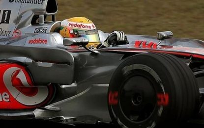 F1, Hamilton il più veloce in Germania. Ferrari lontane