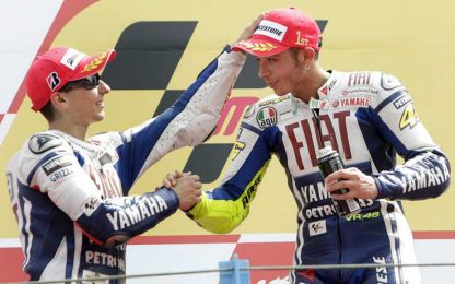 Lorenzo al veleno: "La moto di Rossi è più veloce della mia"