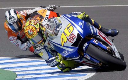MotoGp, Rossi impartisce una lezione di spagnolo