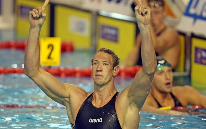 Nuoto, Bernard frantuma il record del mondo nei 100 sl