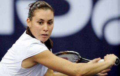 Wta Dubai, la Pennetta è fuori: Kuznetsova in finale