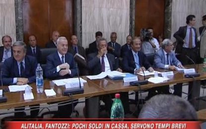 Alitalia, slitta l'apertura del tavolo