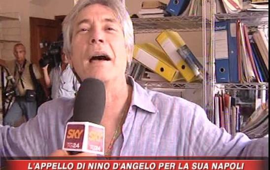 Nino D'Angelo sponsor di Napoli | Sky TG24