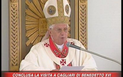 Benedetto XVI: C'è bisogno di nuovi politici cattolici