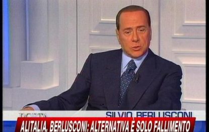 Berlusconi. "L'alternativa per Alitalia è il fallimento"