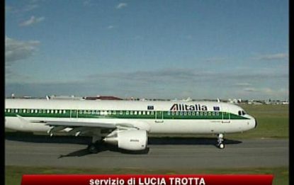 Alitalia, Berlusconi: "Si vada avanti anche senza Cgil"