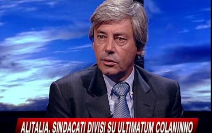 Livadiotti: "In Alitalia privilegi e bizarrie"