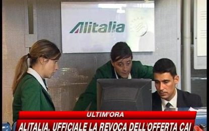 Alitalia, offerta dei lavoratori per salvare la compagnia
