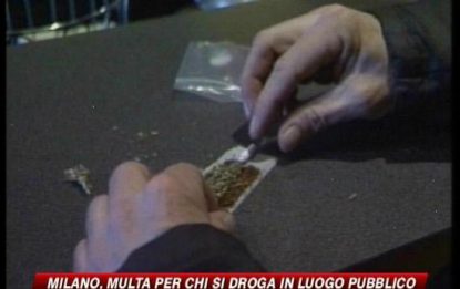 Milano, multe per chi si droga in luogo pubblico
