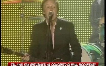 Tel Aviv, fan entusiasti al concerto di McCartney