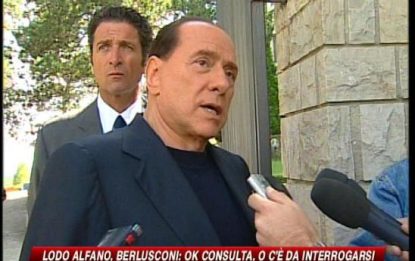 Berlusconi risponde a Veltroni: "Nessun dialogo"