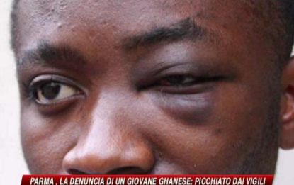 Parma, ghanese picchiato dai vigili urbani