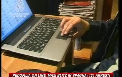 Spagna, maxi-operazione anti pedofilia informatica