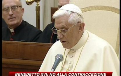 Il Papa ribadisce il suo no alla contraccezione