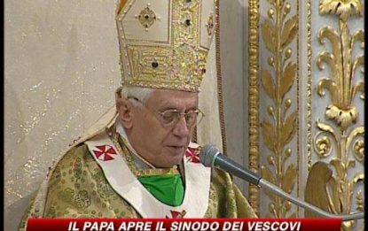 XII sinodo dei vescovi. Il Papa: Nazioni perdono l'identità