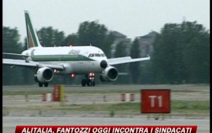 Alitalia, Oggi l'incontro tra Fantozzi e i sindacati